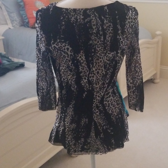 Top - Picture 5 of 6